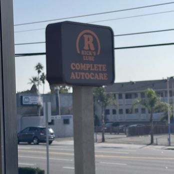 Rick's Lube - Exterior - Auto Repair Near Me - Long Beach, California