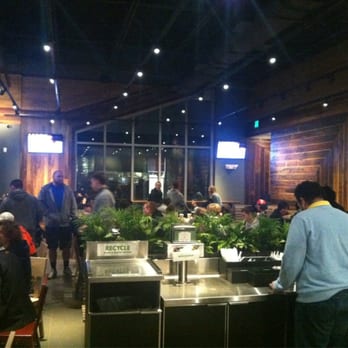 Shake Shack Chestnut Hill - Burgers Near Me - Chestnut Hill, Massachusetts Shake Shack Chestnut Hill - Burgers Near Me - Chestnut Hill, Massachusetts