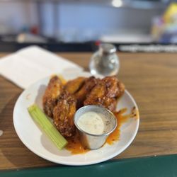 Fat Cactus at the Plaza - Honey hot wings