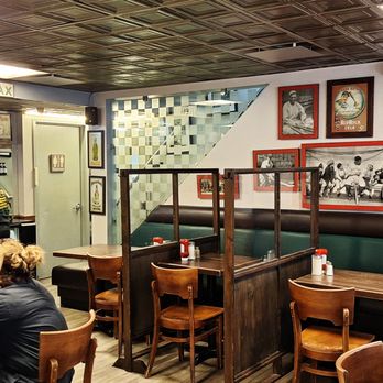 ジョージの店 GEORGE'S - Updated October 2025 - 648 Photos & 625 Reviews