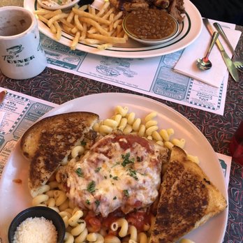 Tilt'n Diner - BBQ platter and chicken Parmesan - Diners Near Me - Tilton, New Hampshire Tilt'n Diner - BBQ platter and chicken Parmesan - Diners Near Me - Tilton, New Hampshire