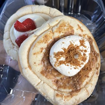 The Las Vegas Bakery - Strawberry Cream Cheese Concha and Biscoff Concha :) - Bakeries Near Me - Las Vegas, Nevada The Las Vegas Bakery - Strawberry Cream Cheese Concha and Biscoff Concha :) - Bakeries Near Me - Las Vegas, Nevada