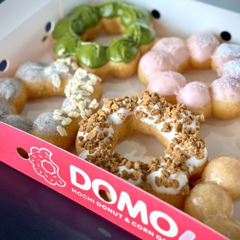 Domo Arcadia - Donuts Near Me - Arcadia, California