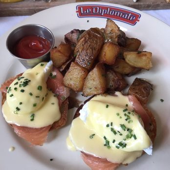 Le Diplomate - Eggs Norwegian - Brasseries Near Me - Washington, DC, District of Columbia