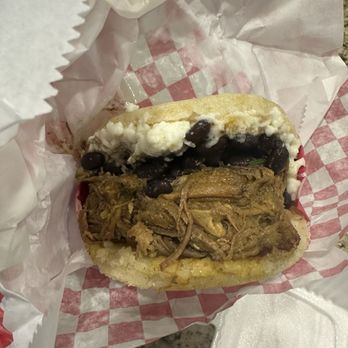 Sabor Venezolano Katy - Arepa pabellón - Latin American Near Me - Katy, Texas