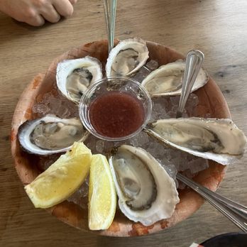 Oyster Party - Seafood Near Me - Woodstock, New York