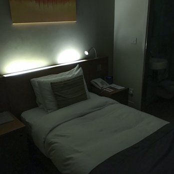 Ambassadors Bloomsbury - Going to bed!! :) - Hotels Near Me - London, XGL