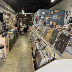 Warbonnet Records - The new and used record rack