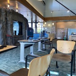 Redwood City Public Library - Redwood Shores Branch