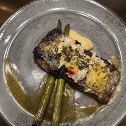 Hunter's Club - New York strip Oscar style