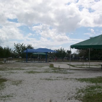 Greynolds Park - Parks Near Me - North Miami Beach, Florida