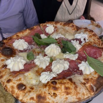 LPC Kitchen - Bianca pizza w prosciutto - Pizza Near Me - Summerville, South Carolina LPC Kitchen - Bianca pizza w prosciutto - Pizza Near Me - Summerville, South Carolina