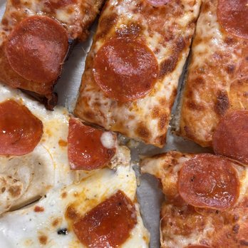 Cicis Pizza - Pizza Near Me - Nacogdoches, Texas
