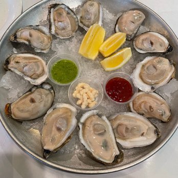 Black Pearl - Dozen oysters on the half shell - Seafood Near Me - Katy, Texas Black Pearl - Dozen oysters on the half shell - Seafood Near Me - Katy, Texas