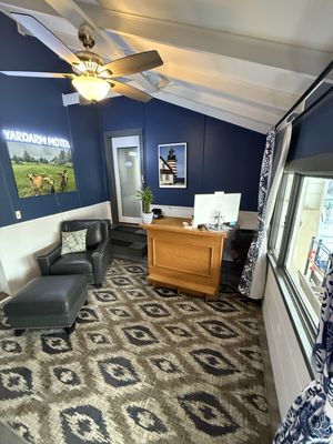 The Yardarm Motel by null