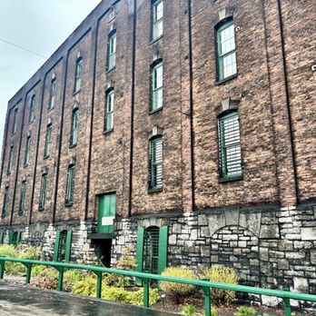 Buffalo Trace Distillery - Distilleries Near Me - Frankfort, Kentucky