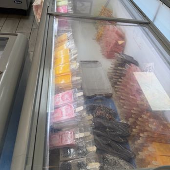 Los Tres Mangos de Michoacán - Fruit popsicles, cookie ice cream popsicles, chocolate covered bananas - Juice Bars & Smoothies Near Me - Springdale, Ohio Los Tres Mangos de Michoacán - Fruit popsicles, cookie ice cream popsicles, chocolate covered bananas - Juice Bars & Smoothies Near Me - Springdale, Ohio
