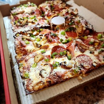 Jet's Pizza - Pizza Near Me - Gilbert, Arizona
