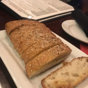 La Cucina Italian Grill - Garlic bread to start! - Italian Near Me - Sunset Beach, North Carolina