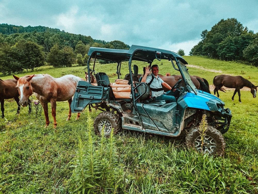 Elk Mountain Riding Company Logo