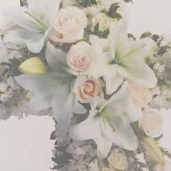 Kelle's flowers and gifts - Close up of the flowers to be used