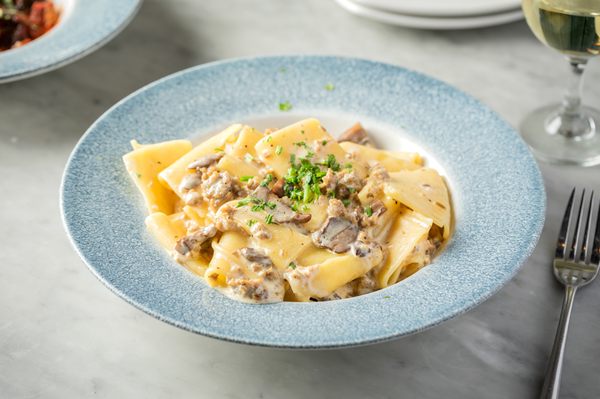Nella Pizza e Pasta by null