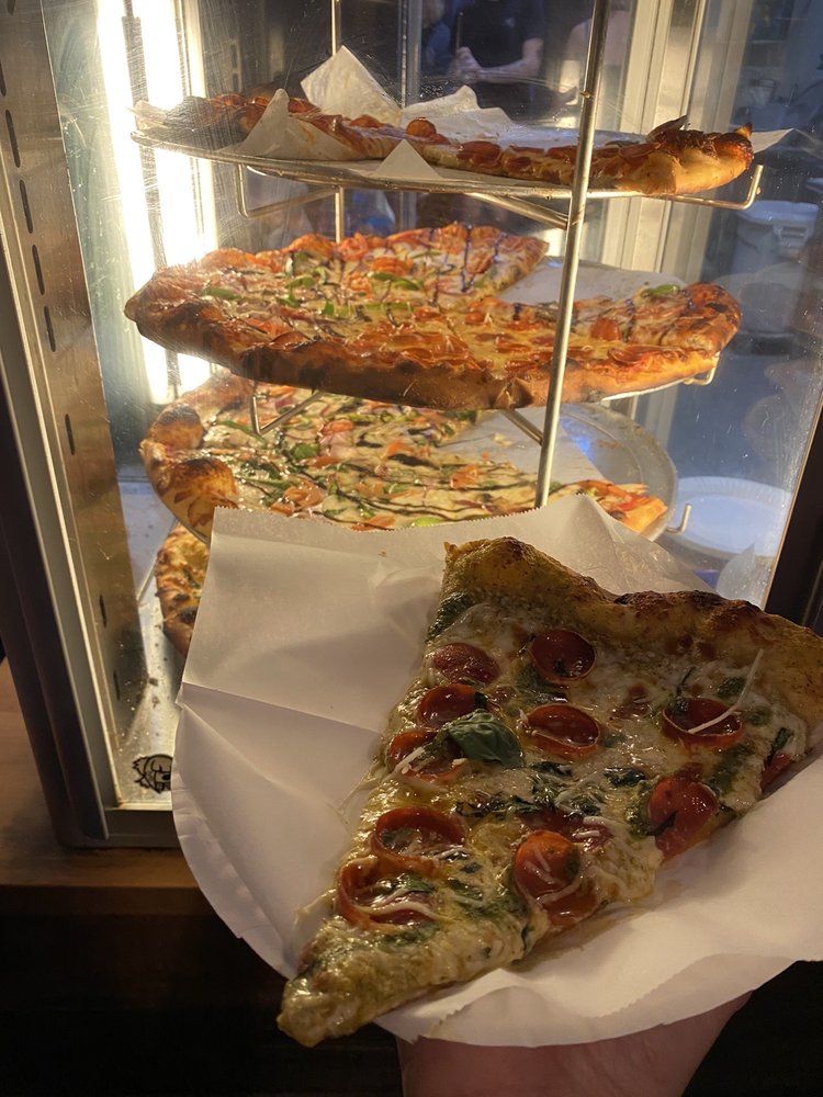 Food from Main Street Pizza