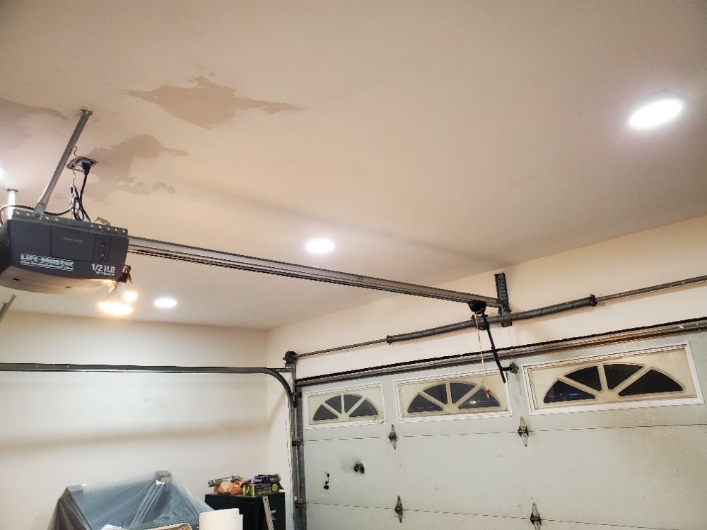 Slide of Juan’s Electric And Handyman