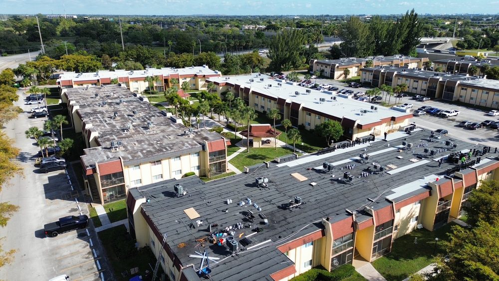 Slide of Pro Roofing Services