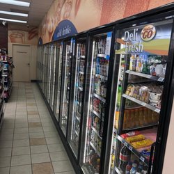 Chevron Extramile - Beer, cold drinks, deli