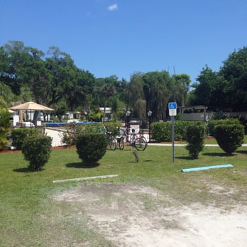 Tanglewood Village - Pool area - Campgrounds Near Me - Vero Beach, Florida