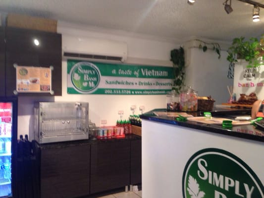 Simply Banh Mi by null