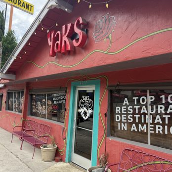 Yak's on the 5 - Burgers Near Me - Dunsmuir, California