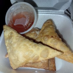 Kabuki Food Truck Clarksville - Crab Rangoon