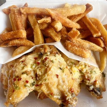 Chef Yank's - Garlic Parmesan Wings & Fries - Southern Near Me - Miami, Florida Chef Yank's - Garlic Parmesan Wings & Fries - Southern Near Me - Miami, Florida