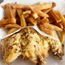 Chef Yank's - Garlic Parmesan Wings & Fries