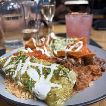 Flecha Cantina - Mexican Near Me - Huntington Beach, California