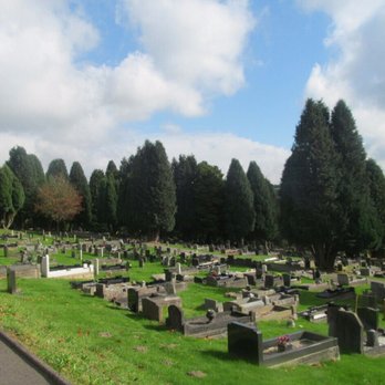 Gwaelod y Brithdir Cemetery - Funeral Services & Cemeteries Near Me - Brithdir, CAY