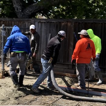 RAM Concrete - Pourers (everyone works together) including the boss! - Masonry/Concrete Near Me