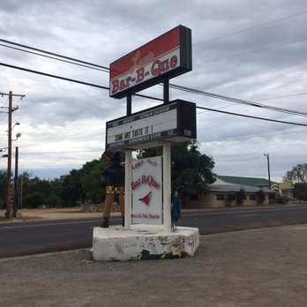 Lum's - The sign, so you don't miss it. - Barbeque Near Me - Junction, Texas