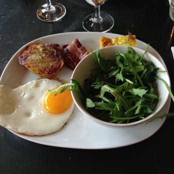 Les Akolytes - Plat salé des mamies bruncheuses - French Near Me - Marseille, 13 Les Akolytes - Plat salé des mamies bruncheuses - French Near Me - Marseille, 13