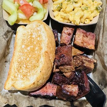 Shigs In Pit - Barbeque Near Me - Fort Wayne, Indiana