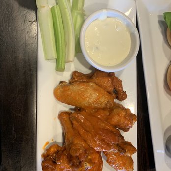Midland Brew House - Hot buffalo wings - Sports Bars Near Me - Saddle Brook, New Jersey Midland Brew House - Hot buffalo wings - Sports Bars Near Me - Saddle Brook, New Jersey