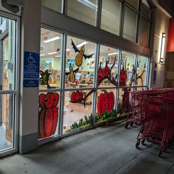 Trader Joe's - Cheerful pumpkins - Grocery Near Me - Rochester, Minnesota Trader Joe's - Cheerful pumpkins - Grocery Near Me - Rochester, Minnesota