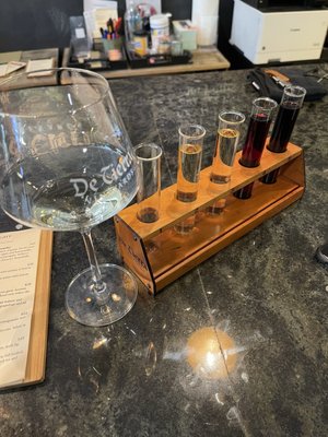 De Tierra Vineyards by null