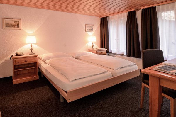 Jungfrau Lodge, Annex Crystal by null