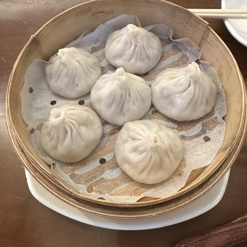 Din Soup Dumplings - The S1. Pork Soup Dumplings are amazing and mango Yakut's was our favorite! The staff was friendly - Dim Sum Near Me - Brooklyn, New York Din Soup Dumplings - The S1. Pork Soup Dumplings are amazing and mango Yakut's was our favorite! The staff was friendly - Dim Sum Near Me - Brooklyn, New York
