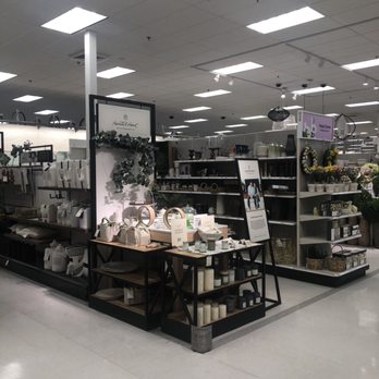 Target - Department Stores Near Me - Lancaster, California