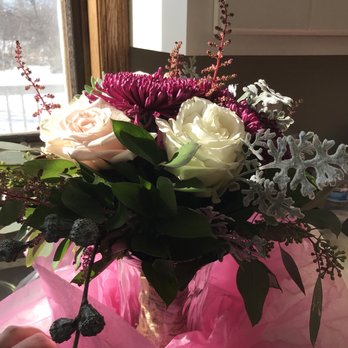 Main Floral - Florists Near Me - Anoka, Minnesota Main Floral - Florists Near Me - Anoka, Minnesota