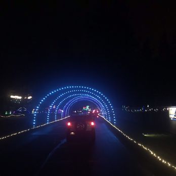 Fantasy Lights Spanaway Lake - Parks Near Me - Tacoma, Washington